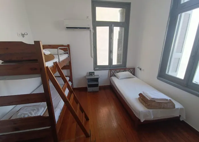 Dioskouros Hostel