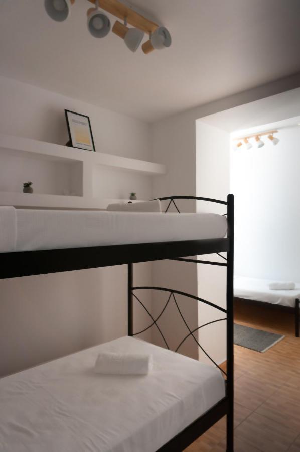 Hostel Dioskouros